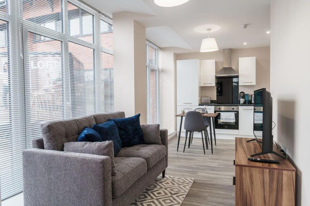 Bright 1 Bed Apartment Manchester - Sleeps 2 Luaran gambar